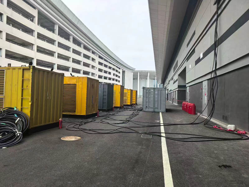 鼎城冬季柴油发电机启动前需要做哪些准备工作？