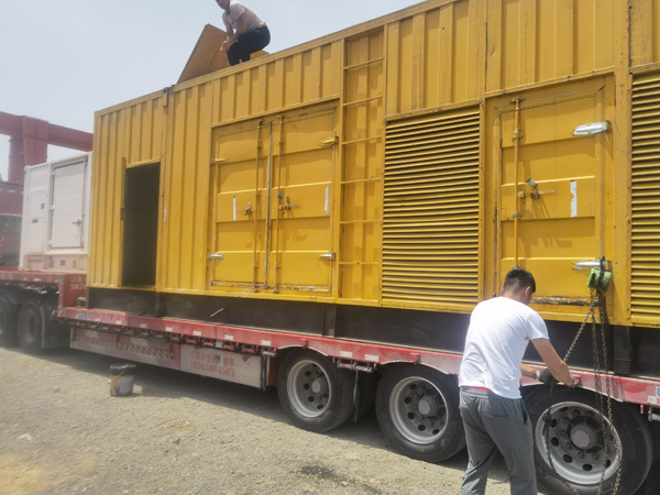 鼎城除了负载情况和发动机维护，还有哪些因素会影响 200kw 柴油发电机的油耗？
