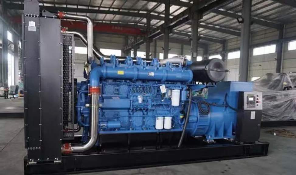 鼎城800kW 柴油发电机的输出电流是恒定的吗？